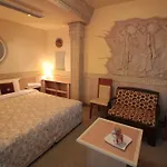 Unika 4* Trjavna