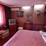 Unika 4*