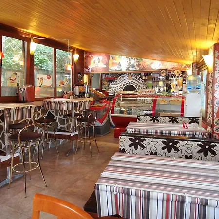 Unika Pensión Tryavna