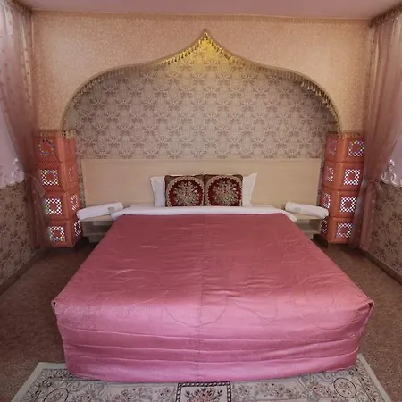 Unika 4* Tryavna