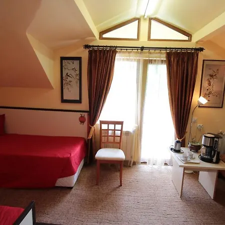 Unika Pensjonat Triawna